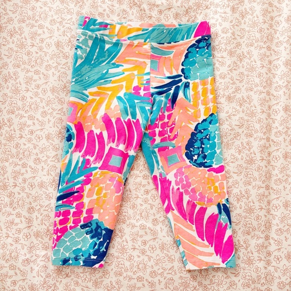 Lilly Pulitzer Other - Lilly Pulitzer Little Girls Crop Leggings M 6-7 pineapple print